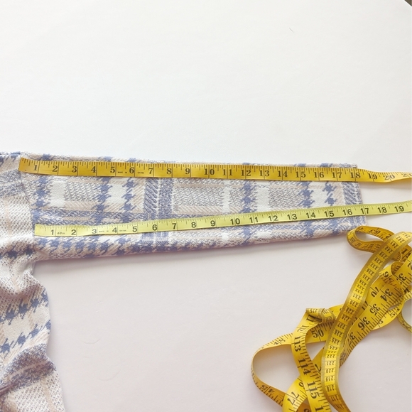 Rachel Zoe White Tan Blue Plaid Pullover Turtleneck Long Sleeve Sweater Size L - Picture 6 of 8